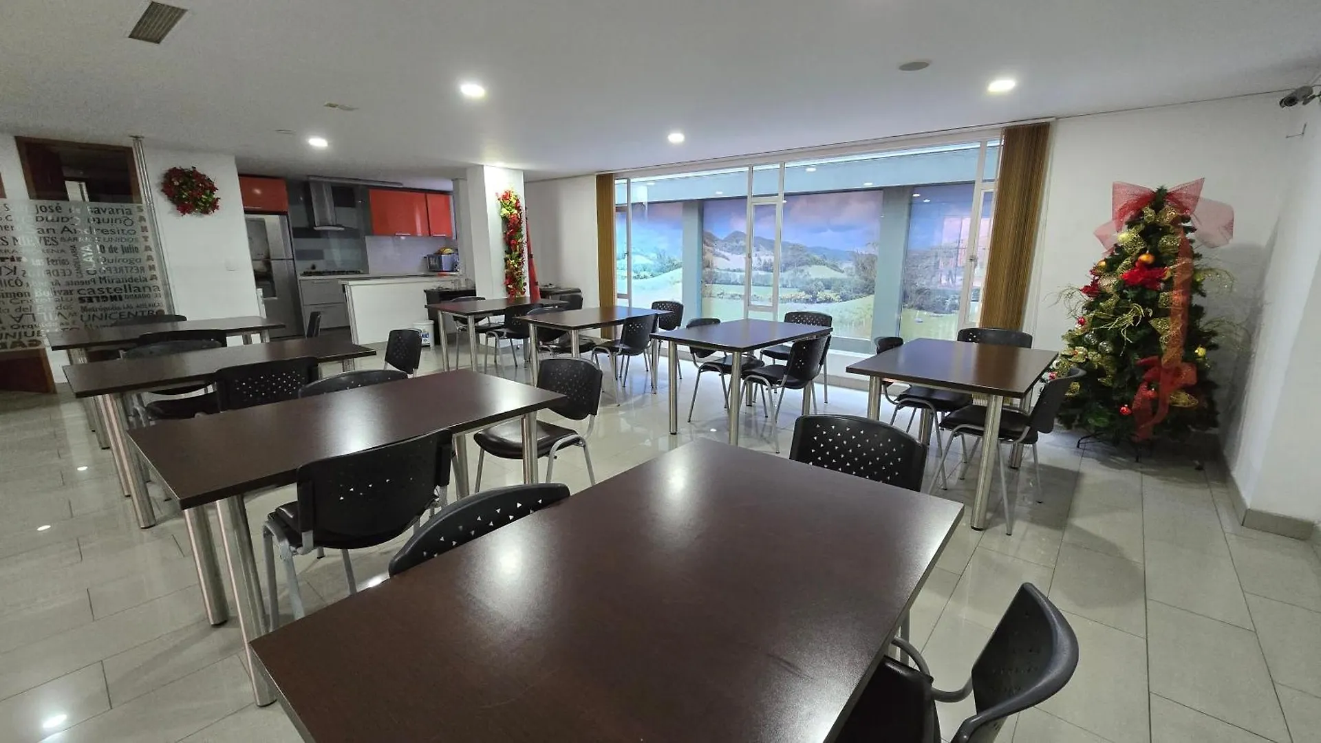 Hotel Castellana 100 3*, Bogota Colombia