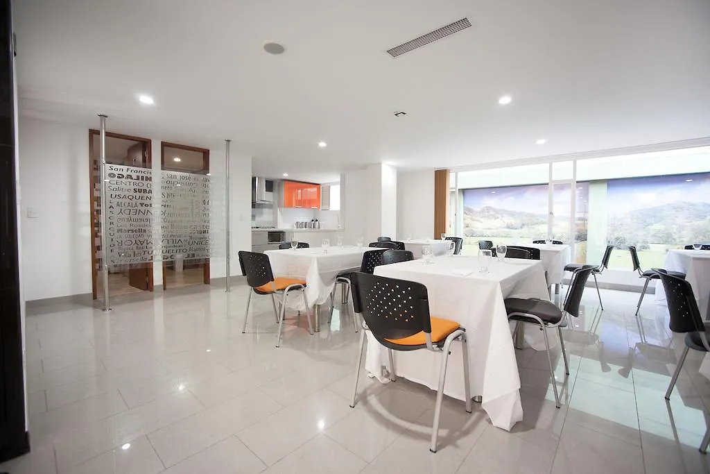 Hotel Castellana 100 3*, Bogota
